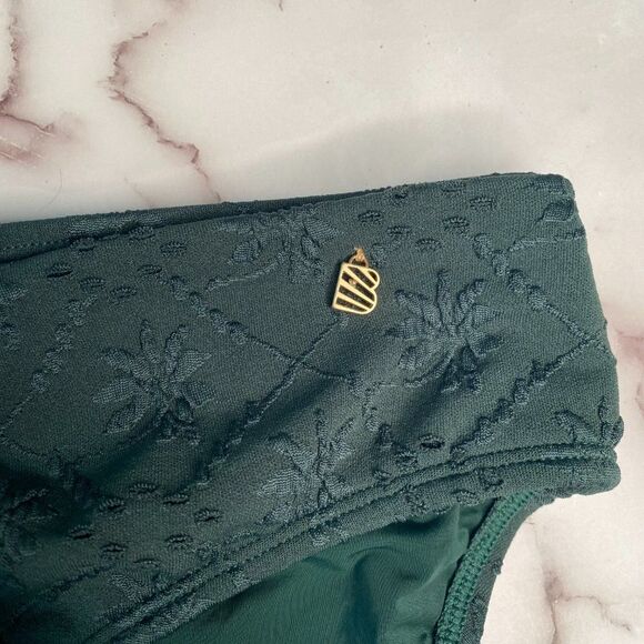 BEACH LIFE Green Embroidery Bandeau Bikini Top and Bottoms | Size: 36 - Picture 11 of 12